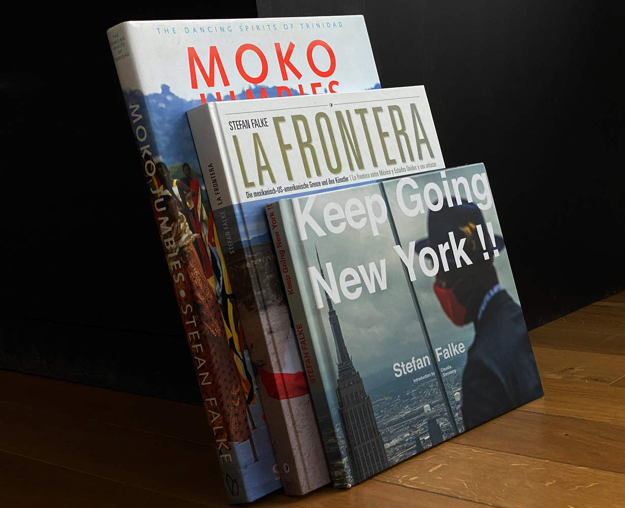 Publishing with a publisher vs self&nbsp;publishing